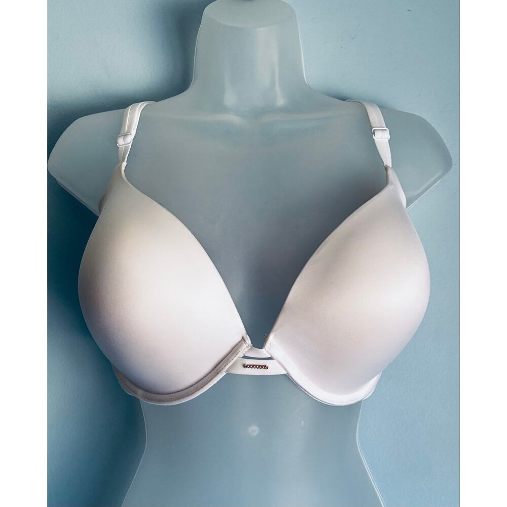 Victoria's Secret Push Up Bra Very Sexy White 40D Padded Plunge